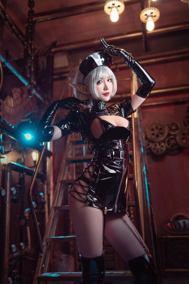 Sakiiii翎柒 - 暗黑护士 [23P-221MB]