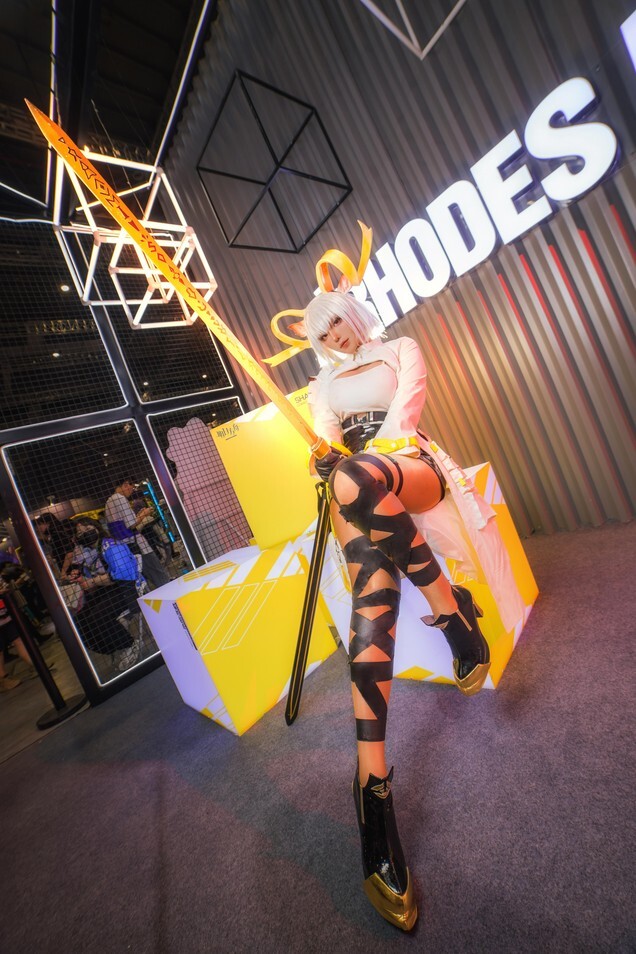 菌烨tako – 明日方舟 卡涅利安 [7P-13MB]