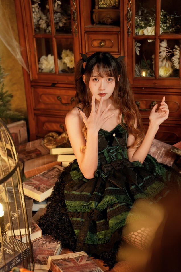 兔子Zzz不吃胡萝卜 - 可爱又迷人的反派角色 [25P-403MB]