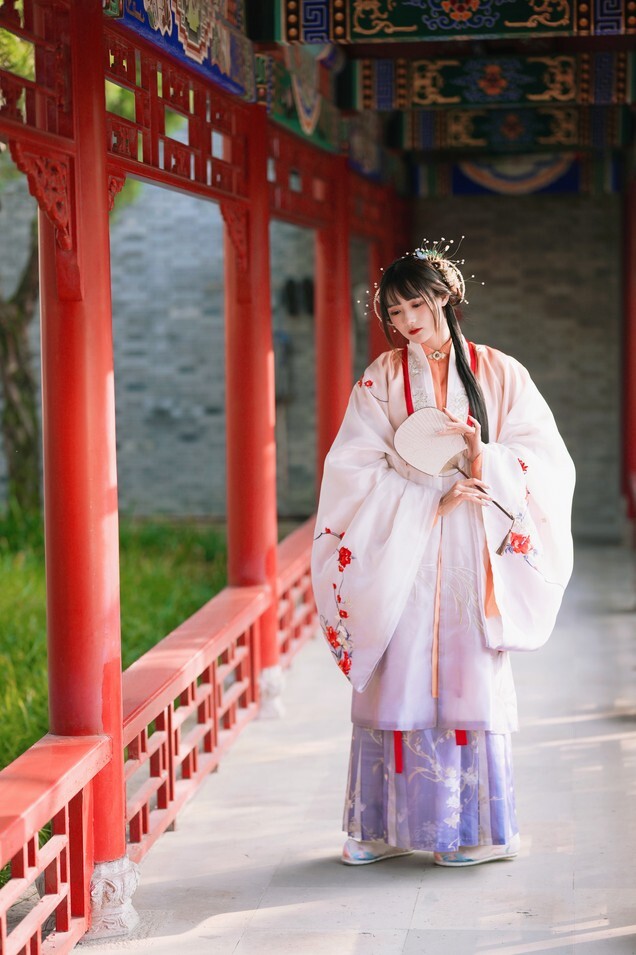 兔子Zzz不吃胡萝卜 - 红叶新赋 [37P-463MB]