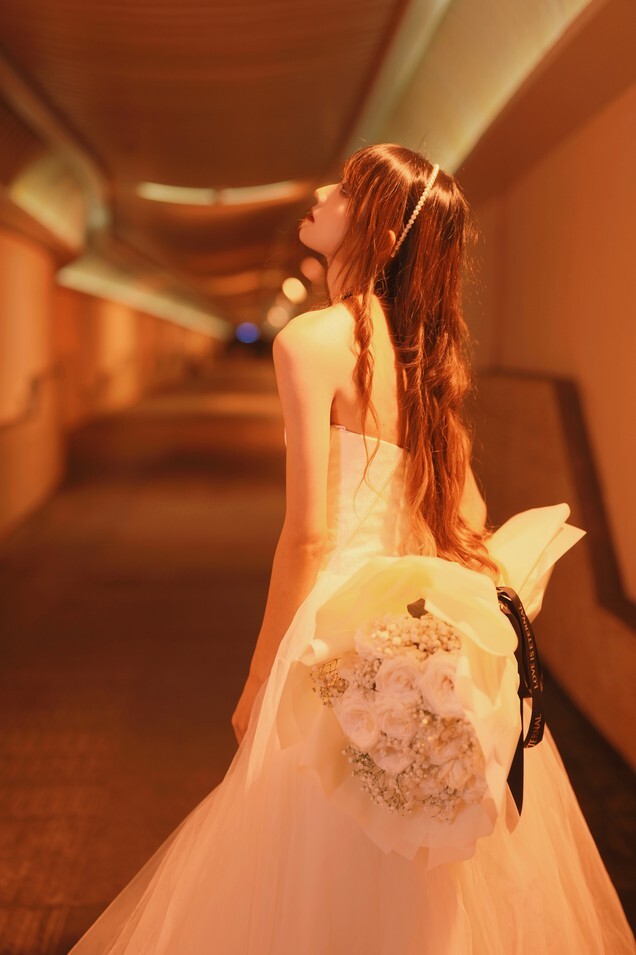 兔子Zzz不吃胡萝卜 - 后来我们成了祝对方幸福的人 [21P-218MB]