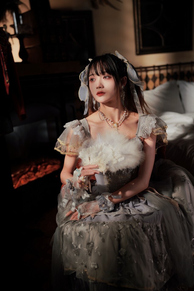 兔子Zzz不吃胡萝卜 - 灰月之海 [28P-268MB]