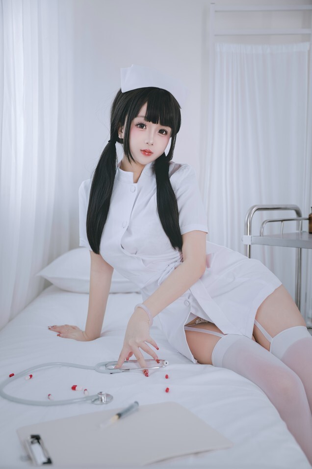 日奈娇 - 诊所护士 [147P2V-1.30GB]