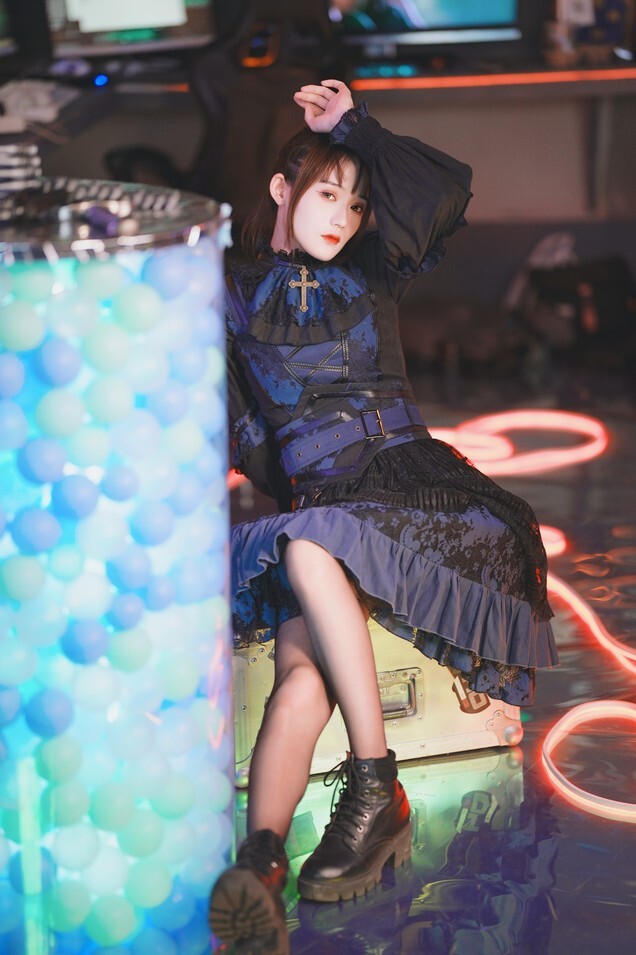 兔子Zzz不吃胡萝卜 - 赛博折翼天使 [29P-347MB]