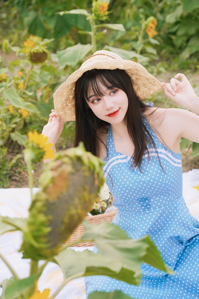 贰加六 - 向日葵的约定 [32P-364MB]