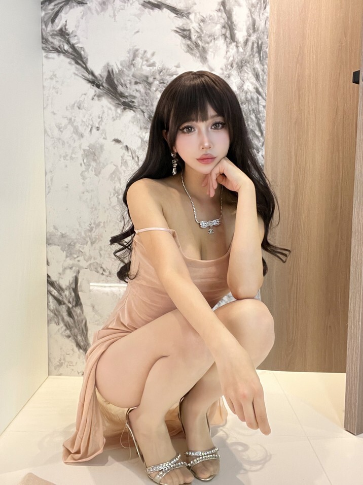 过期米线线喵 - 我那风情万种的夫人 [32P-173MB]