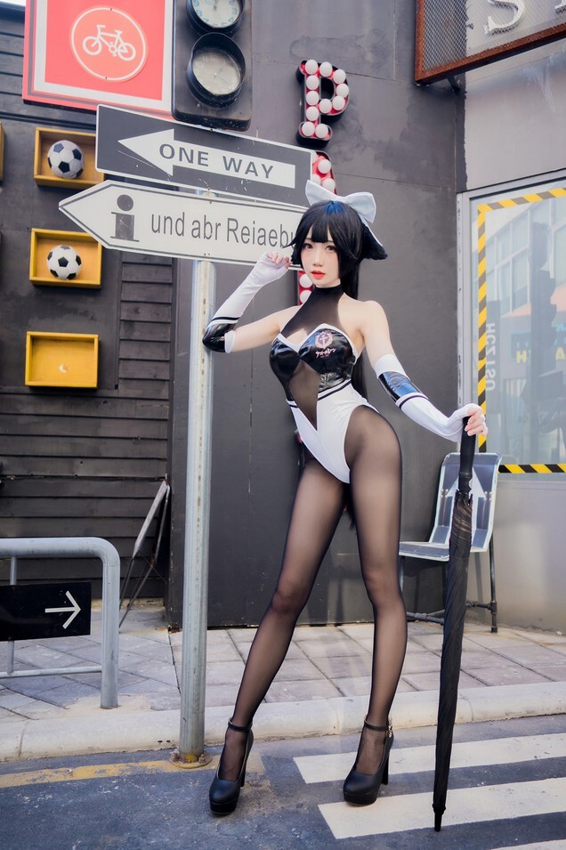 焖焖碳 - 高雄赛车娘 [23P-40MB]