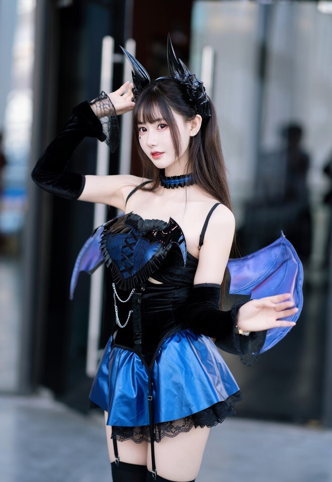 羽生三未 - 小恶魔 漫展返图 [12P-132MB]