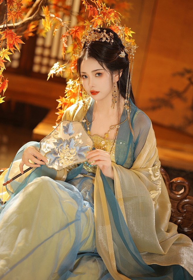 苏嫣嫣阿姨 - 白茶清欢 [12P-115MB]