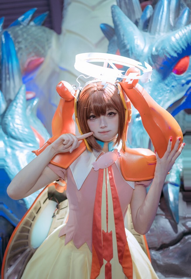 w百合欧皇子w - 无暗英雄 小呆 [20P-128MB]