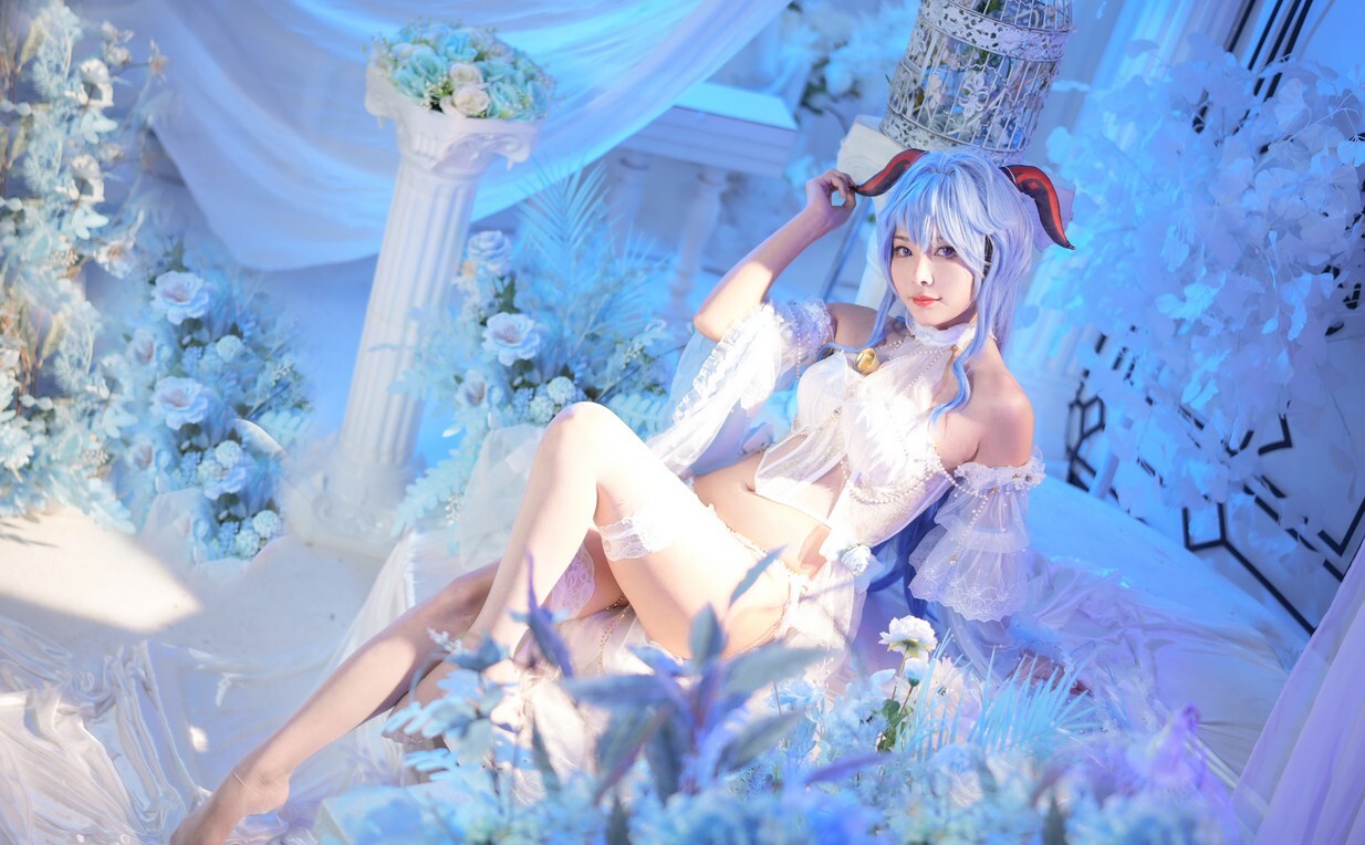 苏嫣嫣阿姨 - 甘雨花嫁 [12P-82MB]