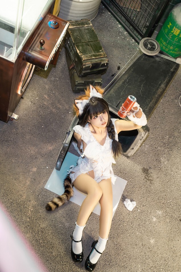 蠢沫沫 - 《娃娃机》 [85P-789MB]