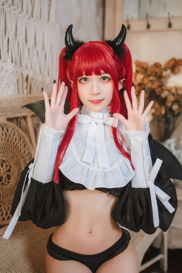 Tomoyo酱 - 更衣人偶 利兹魅魔 [23P-111MB]