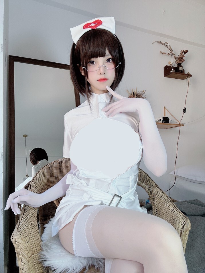 蜜汁猫裘 – 特殊病房 [36P4V-484MB]