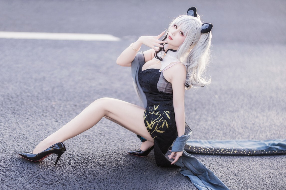 末夜787 - 舰长图 食铁兽场照 [9P-90MB]