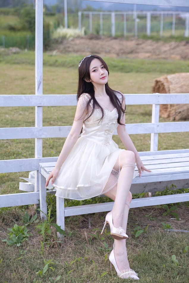 鱼子酱Fish - 遗失的羽翼 [125P-1.82GB]