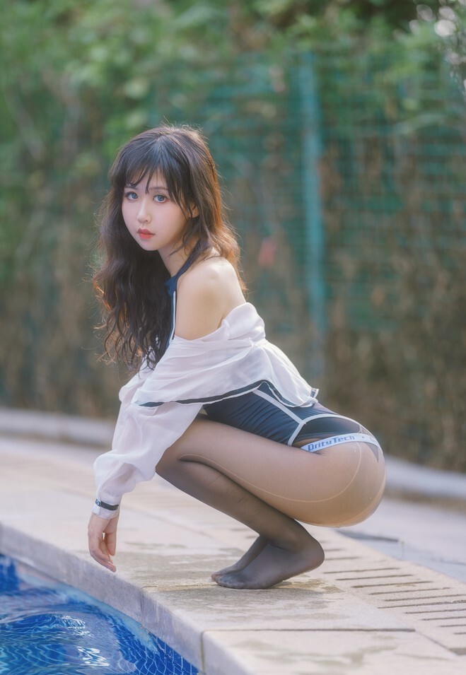 萌芽儿 – 竞泳 得体社 [17P-185MB]