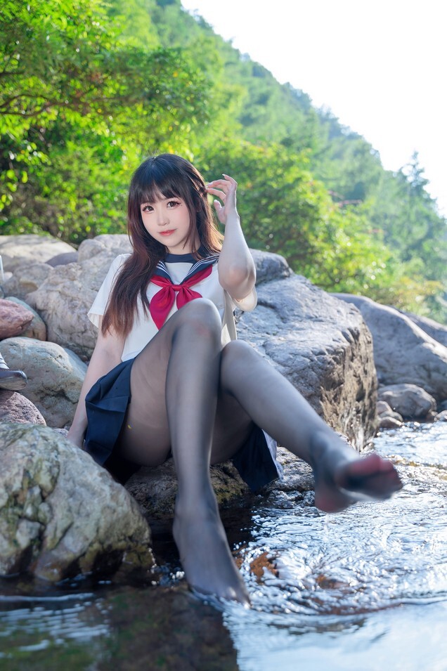 miko酱ww - mikoの小小溪流 [24P1V-204MB]