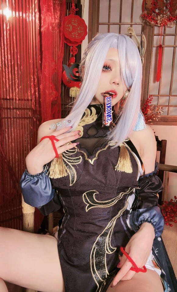 九言 – 申鹤冷花幽露旗袍单人版 [43P15V-287MB]