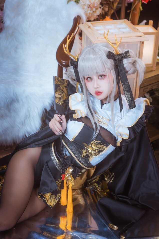 萌芽儿 - 白兔和服 [18P-267MB]