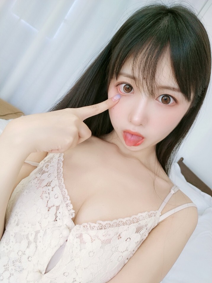 Shika小鹿鹿 - 第五套自拍 [25P-38MB]