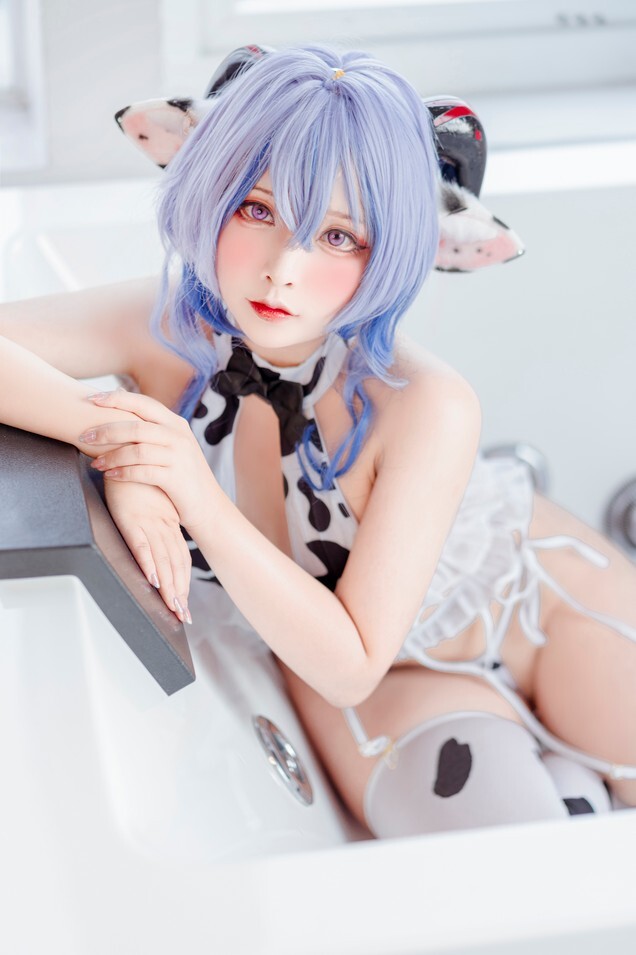 Sayo Momo - Ganyu Cowkini [51P-133MB]