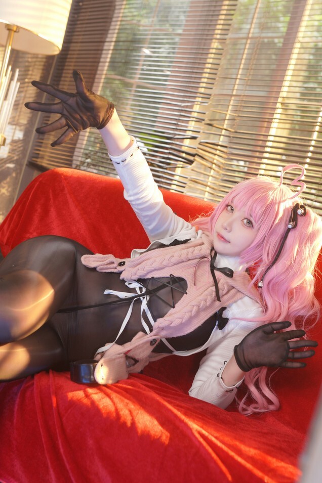 小和甜酒 - 交错战线 卡提那 [86P1V-524MB]