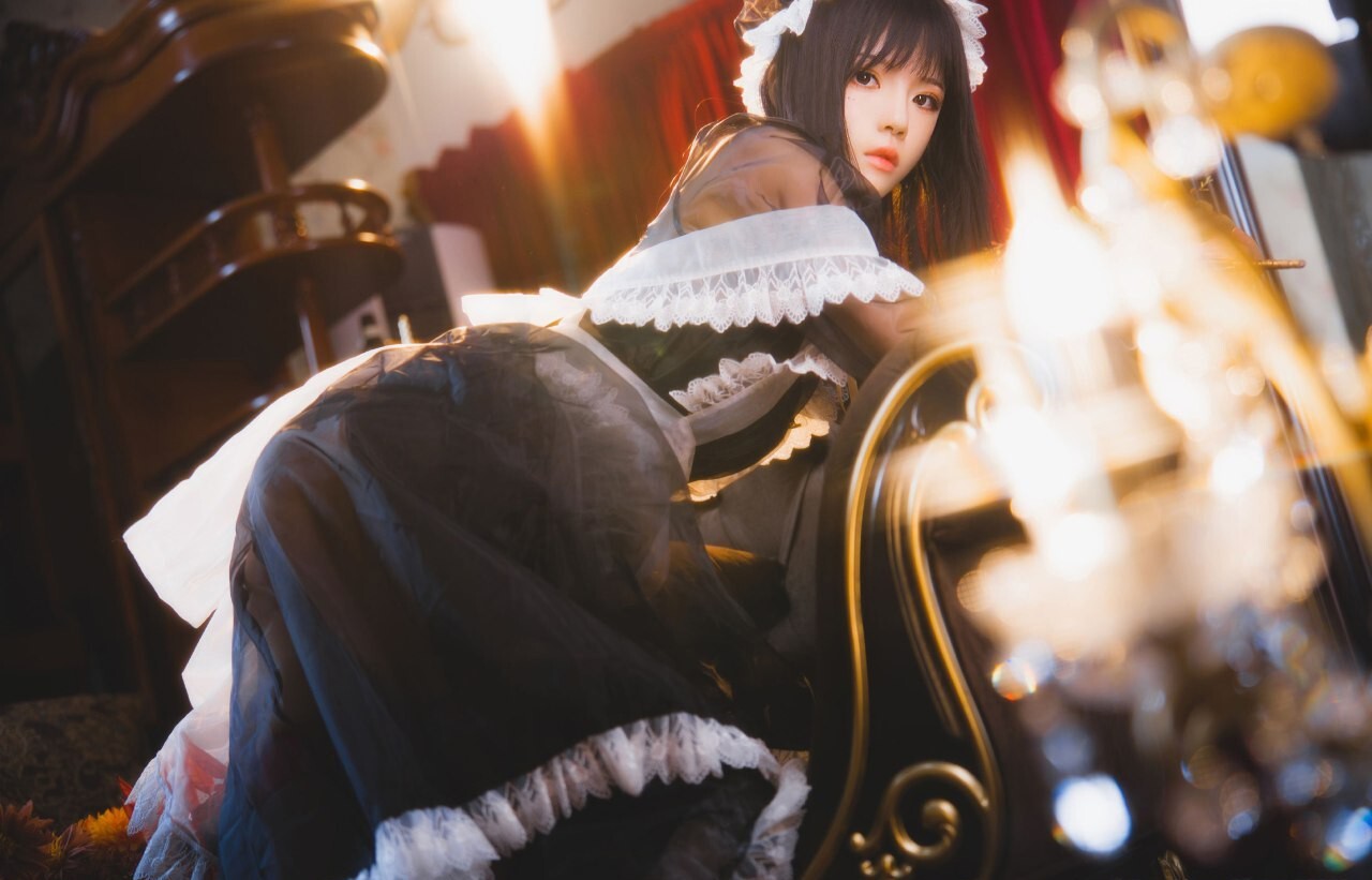 桜桃喵 - 透明女仆 [46P2V-2.60GB]