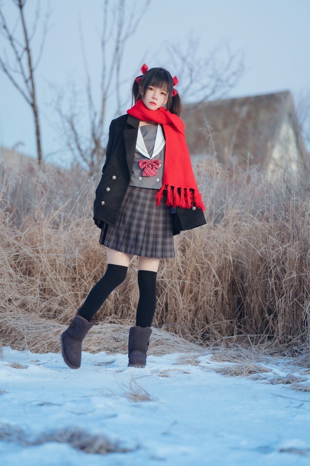 桜桃喵 - 雾凇 [10P-314MB]