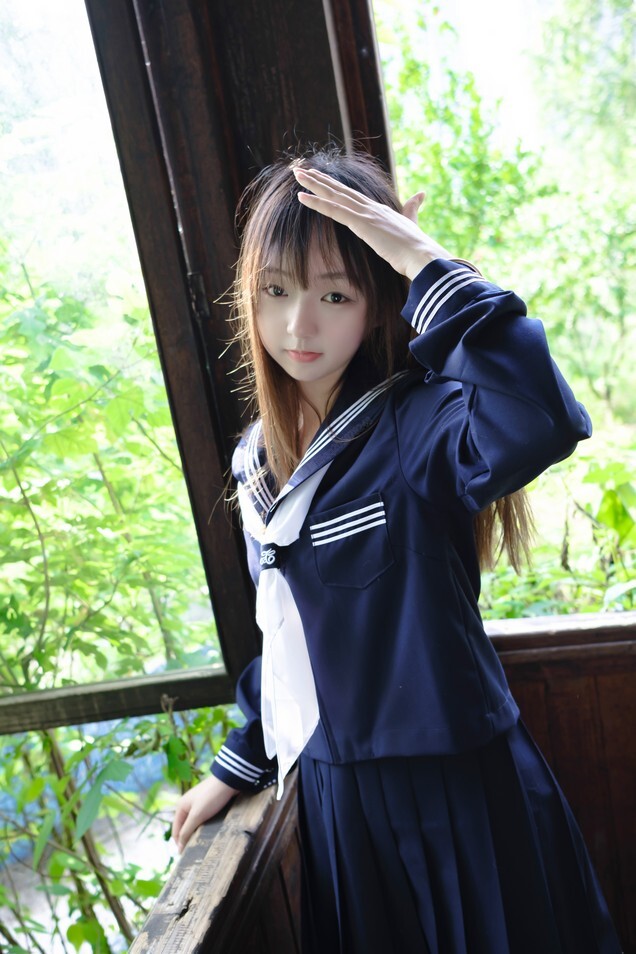 稚乖画册 - 生煎团团 01 80d团子小木屋 [70P1V-0.99GB]