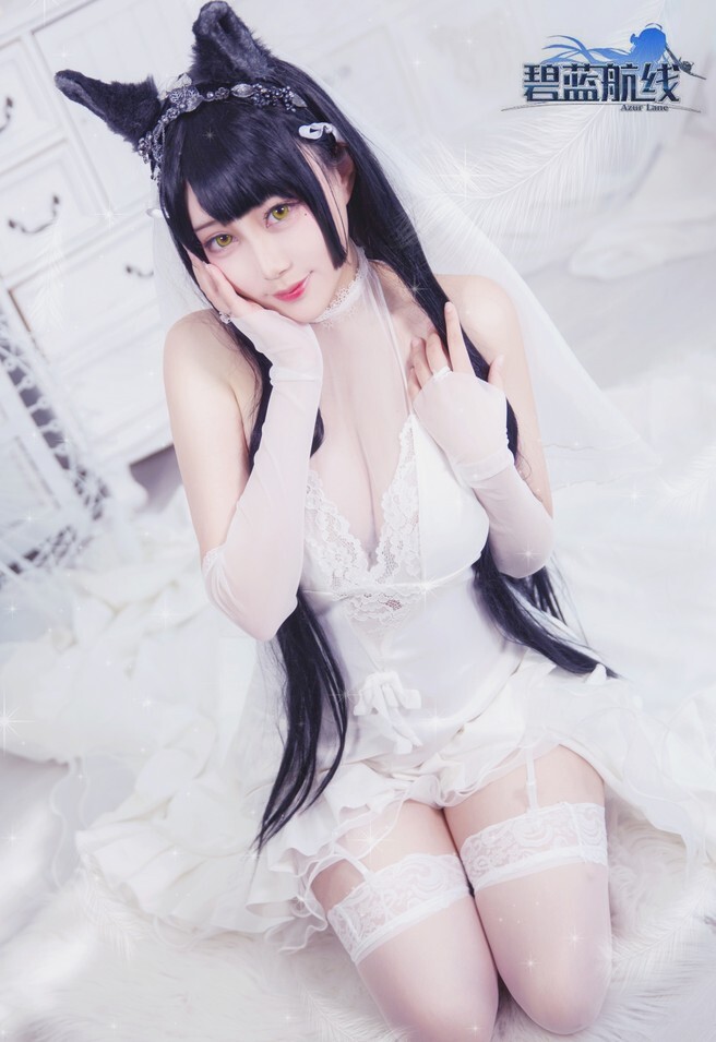 Halo_酱 – 碧蓝航线爱宕 [9P-36MB]