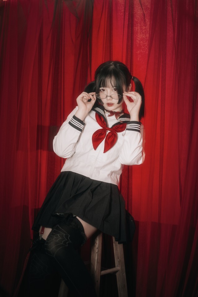 阿半今天很开心 - 小恶魔 [43P-379MB]