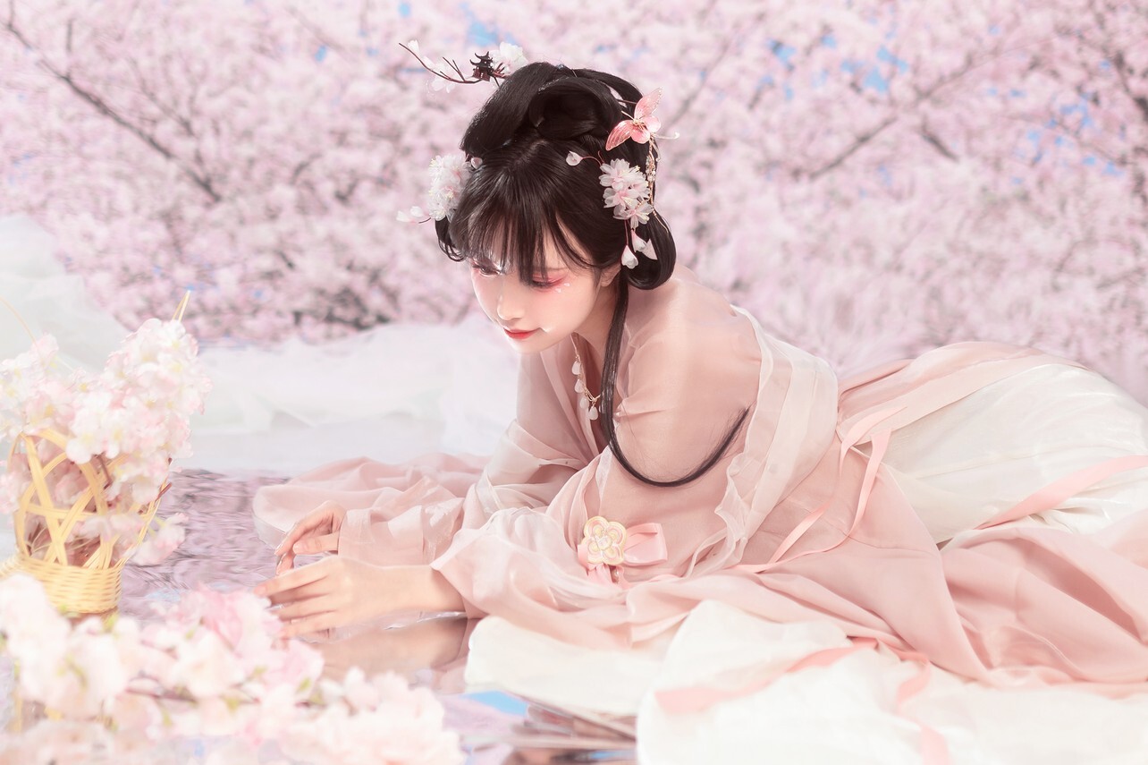 Shika小鹿鹿 – 汉服写真 [13P-79MB]