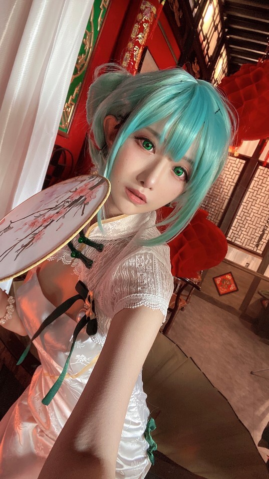 Shika小鹿鹿 - 初音 韶华旗袍 [25P2V-107MB]