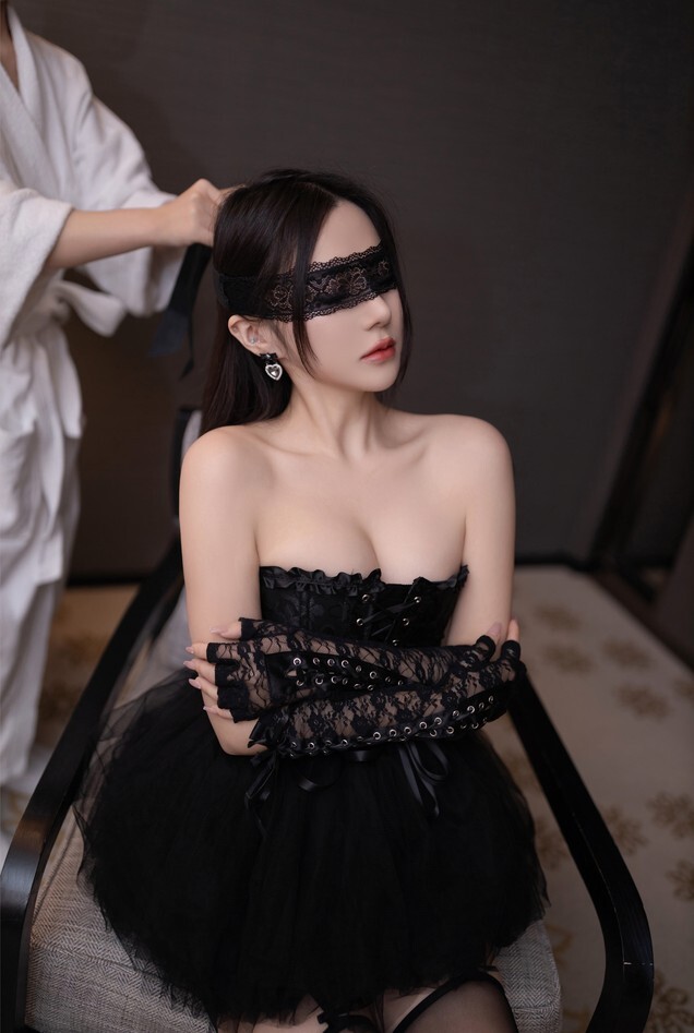 鱼子酱Fish - 特别邀请 [135P-1.65GB]