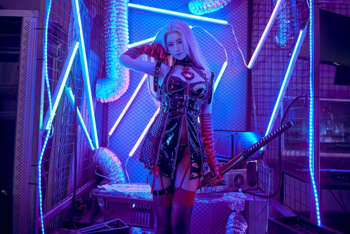 Shika小鹿鹿 - 特工护士 [28P-36MB]