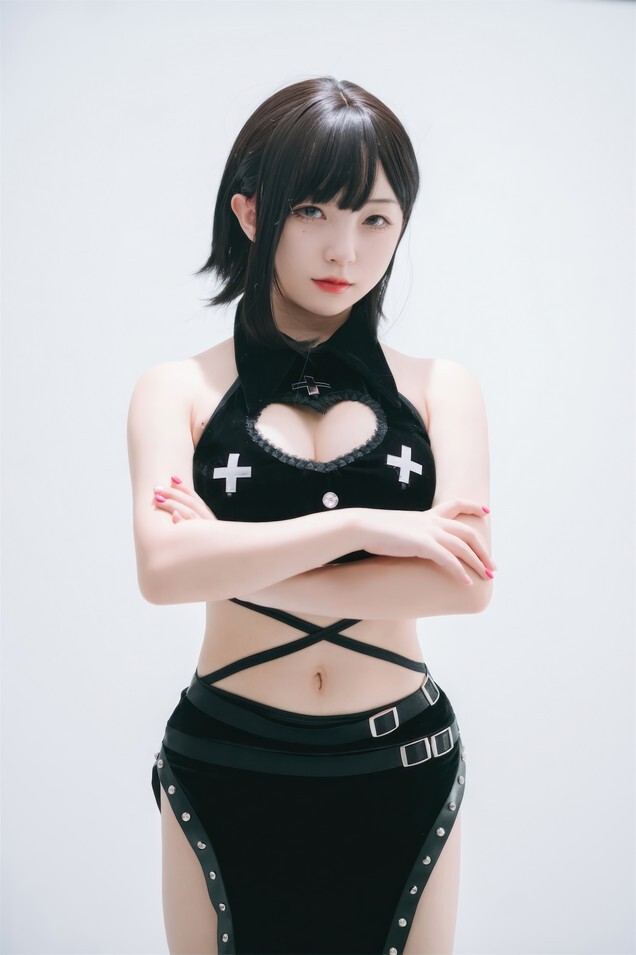 花铃 - 吊带袜修女 [71P-400MB]