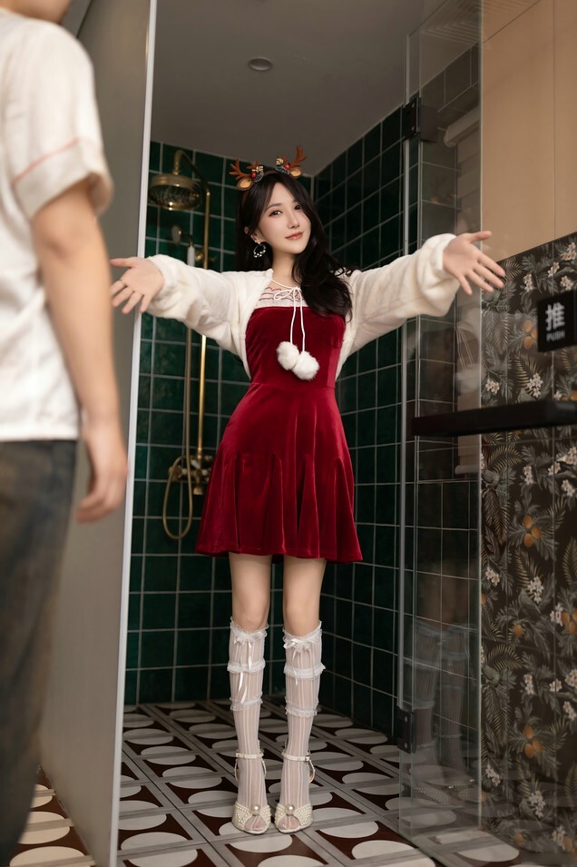 鱼子酱Fish - 圣诞快乐 [161P-1.29GB]