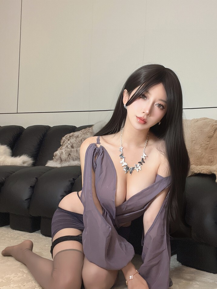 过期米线线喵 – 秘书为何这样 [24P-92MB]