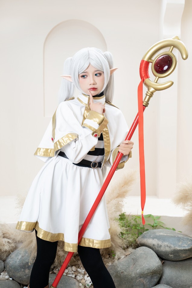 PoppaChan - Frieren [40P-255MB]