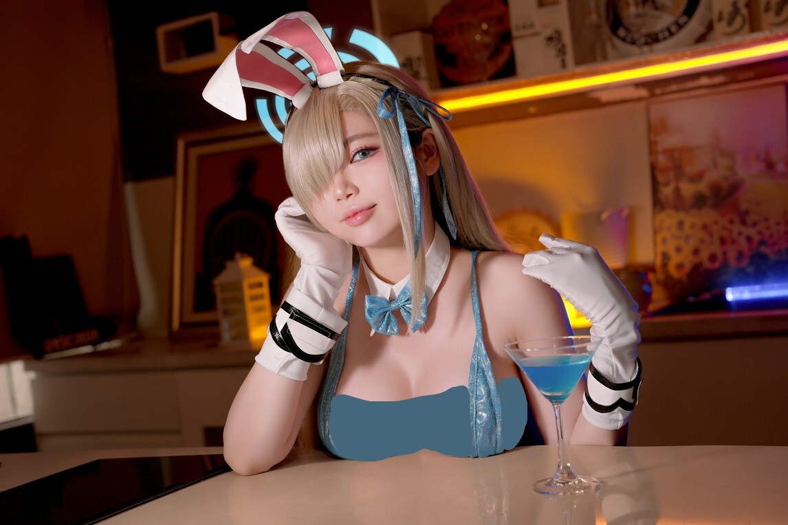 ZinieQ - Asuna Blue Archive Bunny [49P8V-1.24GB]