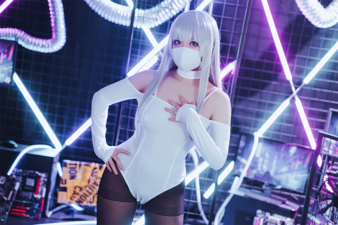 虎森森 - 莺 [33P-348MB]