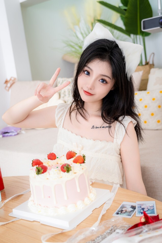 桃良阿宅 - 蛋糕 [34P-197MB]