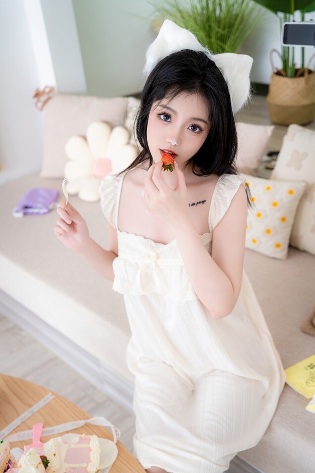 桃良阿宅 - 蛋糕 [34P-197MB]