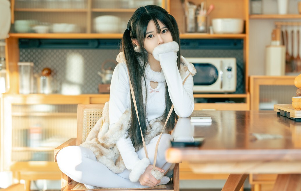 rua阮阮 - 叫兽的恶作剧 终章 [116P1V-3.04GB]