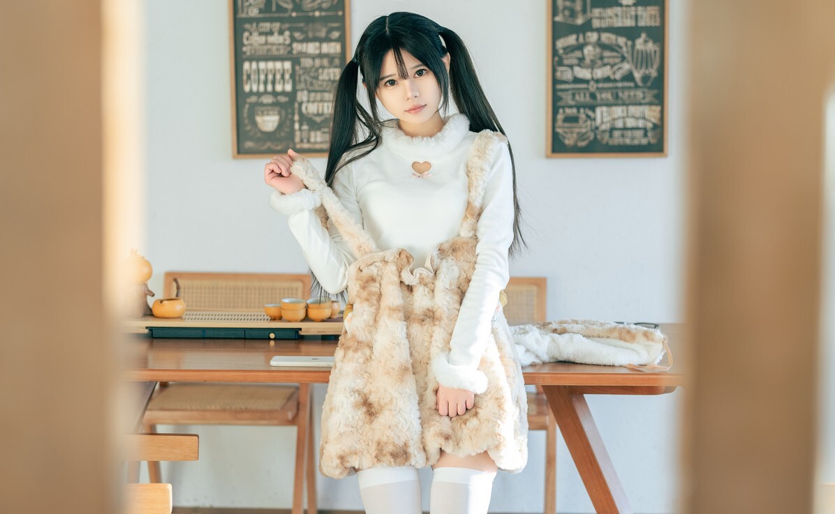 rua阮阮 - 叫兽的恶作剧 终章 [116P1V-3.04GB]