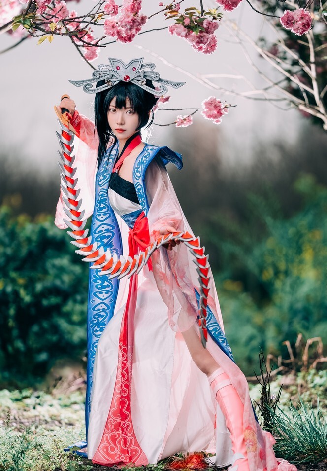 子姬ZJ - 红莲公主cos [13P-68MB]