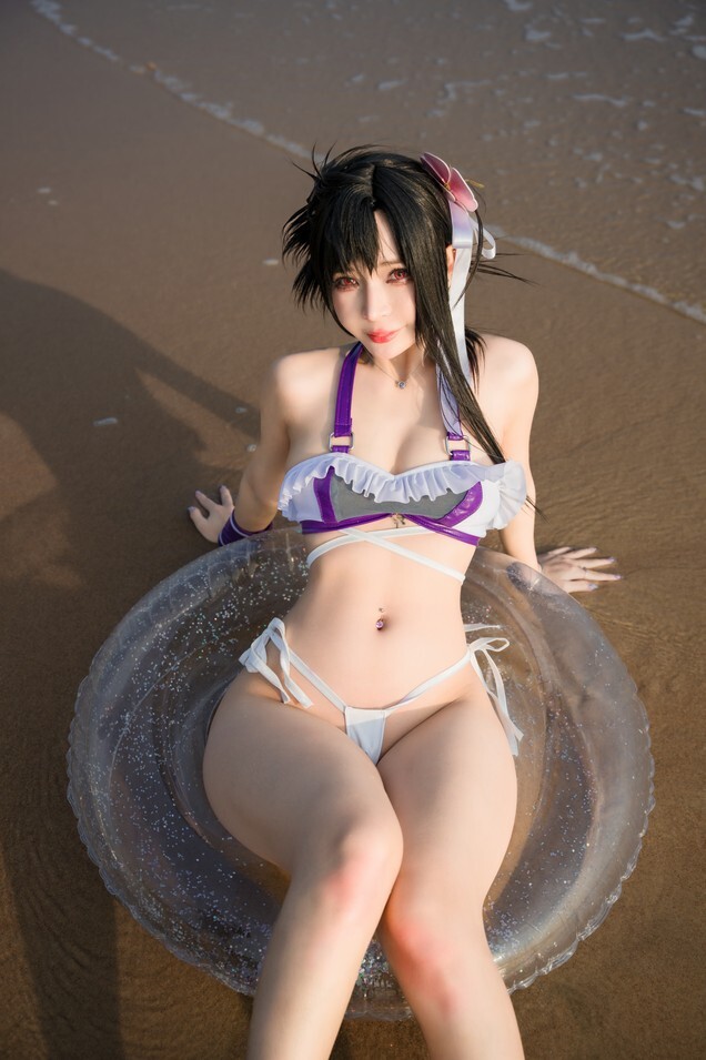 Umeko J - Tifa Lockhart Swimsuit Final Fantasy [113P14V-2.61GB]