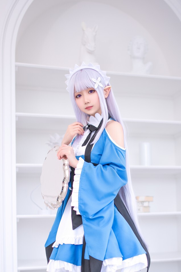 小木曾AYA - Re0爱蜜莉雅 罗森女仆 [18P-112MB]