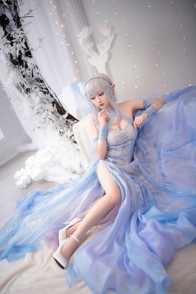 小木曾AYA -  Re0爱蜜莉雅 水晶礼服 [19P-73.5MB]